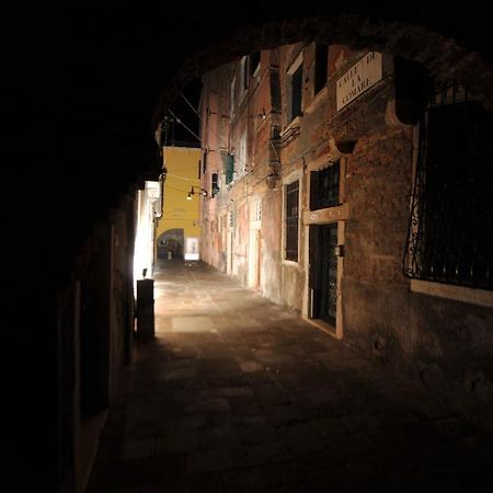 Calle De La Comare Wenecja Zewnętrze zdjęcie