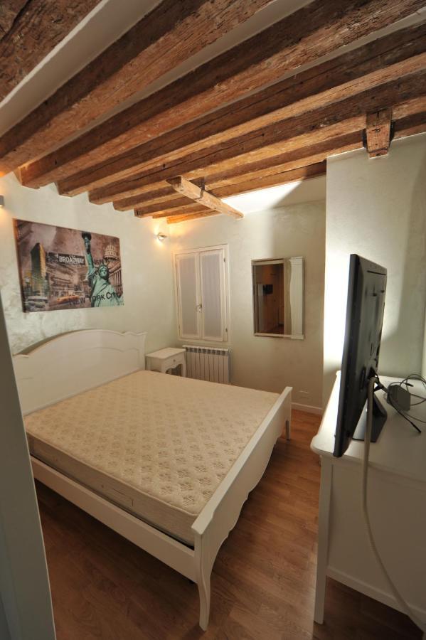 Calle De La Comare Wenecja Zewnętrze zdjęcie
