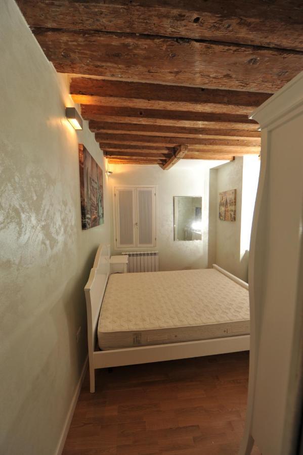 Calle De La Comare Wenecja Zewnętrze zdjęcie